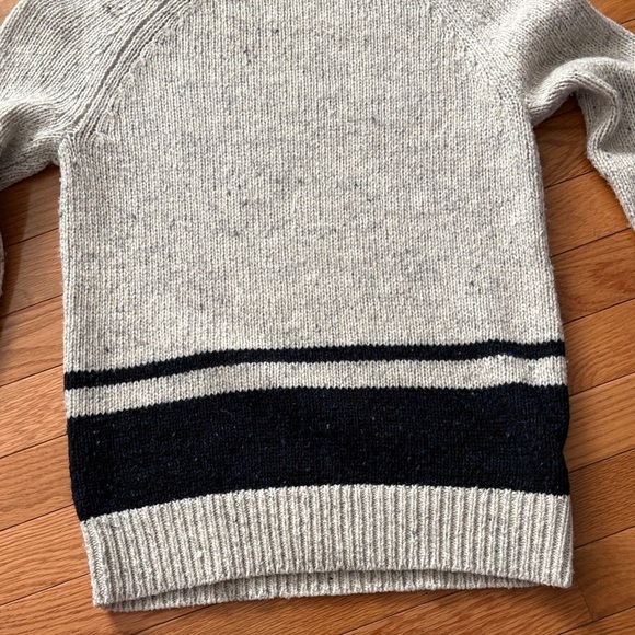 Vintage Heathered Grey and Navy Striped Turtleneck Sweater - Picture 4 of 6